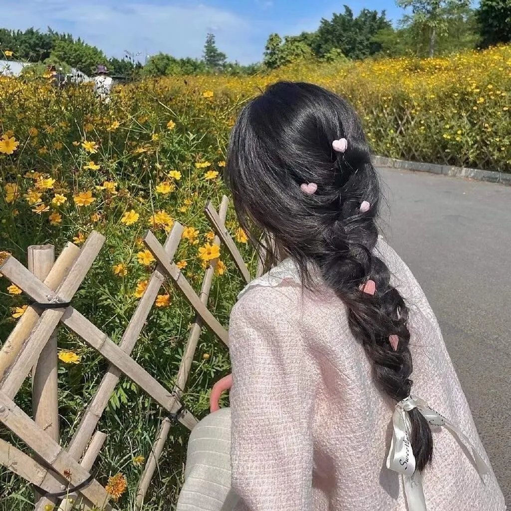 小鱼莉莉